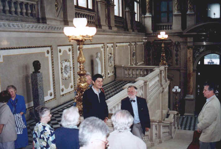 Unser Besucherfhrer Herr Heindel
